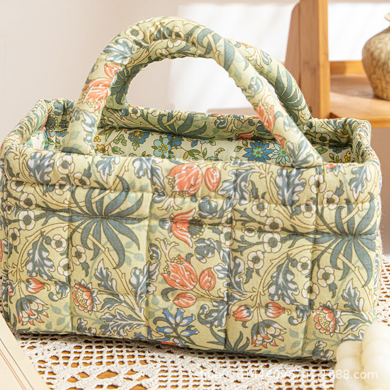 BLOOMHAVEN | VINTAGE FLORAL QUILTED STORAGE BASKET
